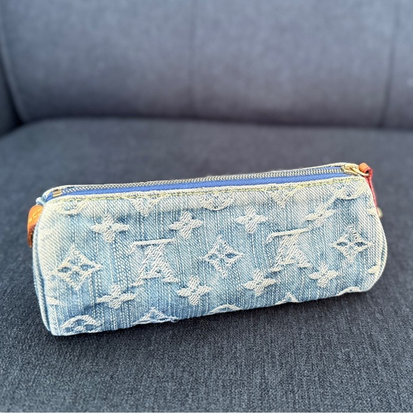 Louis Vuitton Denim Trousse GM Zip Pouch - Picture 14 of 15